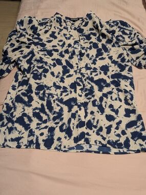 Express White and Navy Abstract Brushstroke Button-Up Shirt